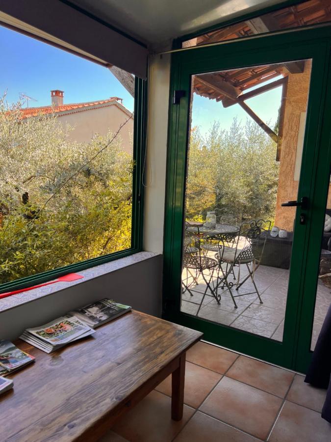Halte en Provence Hotel Peyruis Eksteriør billede